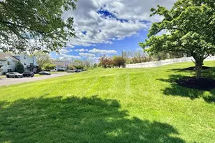 307 Kimberwick Ct, Telford, PA 18969 - Photo 16