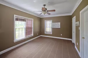 5765 Valley Stream Dr, Doylestown, PA 18902 - Photo 26