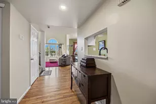 33 Skyview Way, Newtown, PA 18940 - Photo 4