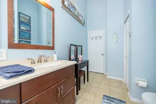 33 Skyview Way, Newtown, PA 18940 - Photo 18