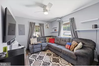 401 Stonybrook Drive, Levittown, PA 19055 - Photo 10