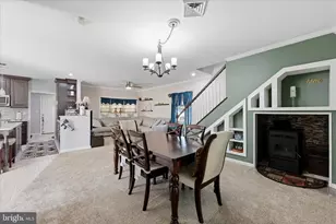 401 Stonybrook Dr, Levittown, PA 19055 - Photo 4