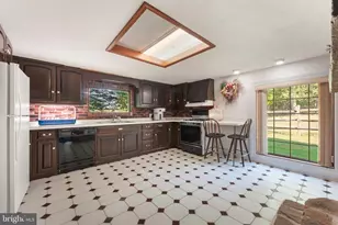 1390 Old Jacksonville, Ivyland, PA 18974 - Photo 32