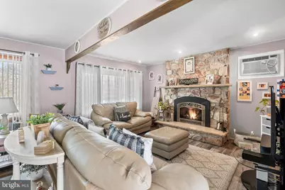 54 Quincy Drive, Levittown, PA 19057 - Photo 12