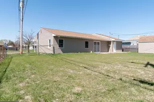 44 Elm Ln, Levittown, PA 19054 - Photo 34