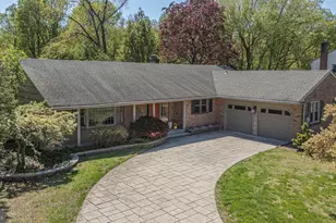 661 Nancy Rd, Yardley, PA 19067 - Photo 2
