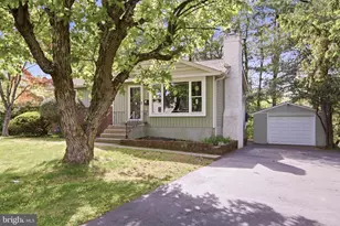 612 S Chubb Dr, Doylestown, PA 18901 - Photo 2