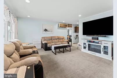 21 Viewpoint, Levittown, PA 19054 - Photo 4