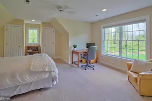 1300 Sacketts Ford Rd, Ivyland, PA 18974 - Photo 32