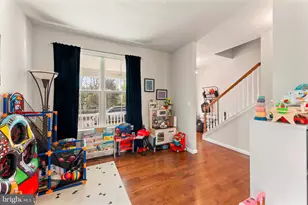 345 Newtown Rd, Warminster, PA 18974 - Photo 8