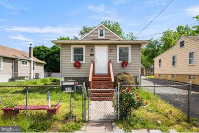 610 Princess Avenue, Croydon, PA 19021 - Photo 2
