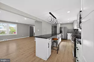 299 Kent Rd, Warminster, PA 18974 - Photo 10