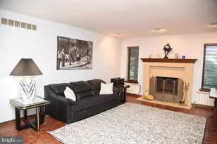 560 Lower Holland Rd, Holland, PA 18966 - Photo 2