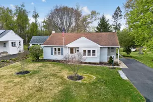 747 N Chubb Dr, Doylestown, PA 18901 - Photo 6