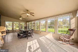 5666 Old Durham Rd, Pipersville, PA 18947 - Photo 16