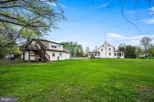 5666 Old Durham Rd, Pipersville, PA 18947 - Photo 2