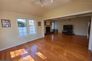 325 Charles St, Southampton, PA 18966 - Photo 28