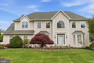 2641 Fawn Ln, Warrington, PA 18976 - Photo 2
