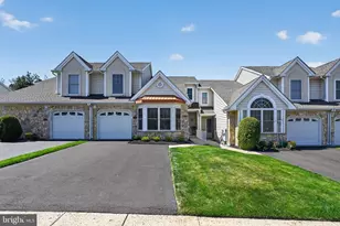 76 Grandview Dr, Ivyland, PA 18974 - Photo 2