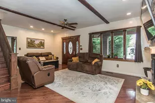 7018 N Radcliffe St, Bristol, PA 19007 - Photo 6