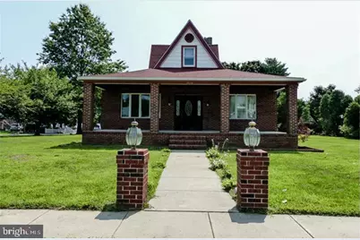 7018 N Radcliffe Street, Bristol, PA 19007 - Photo 1