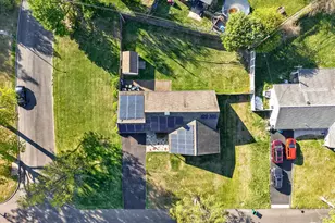 18 S Forsythia Dr S, Levittown, PA 19056 - Photo 34