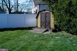14 Revere St, Feasterville-Trevose, PA 19053 - Photo 38