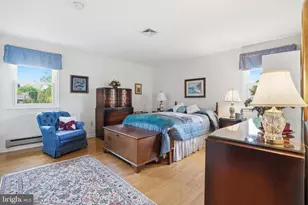 228 Chestnut Valley Dr, Doylestown, PA 18901 - Photo 16