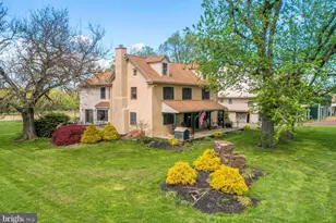 1904 Broad St, Perkasie, PA 18944 - Photo 4