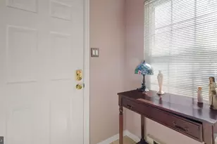 202 Willowoak Ct, Warwick, PA 18974 - Photo 4