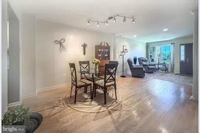 138 Mulberry Drive, Holland, PA 18966 - Photo 6