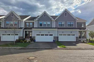 65 Tradesville Dr, Doylestown, PA 18901 - Photo 2