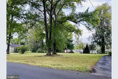 212 Apple Street, Levittown, PA 19057 - Photo 16