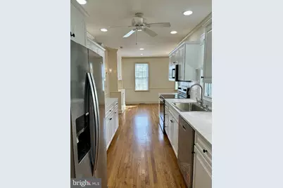 212 Apple Street, Levittown, PA 19057 - Photo 30