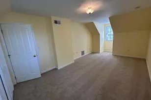212 Apple St, Levittown, PA 19057 - Photo 40