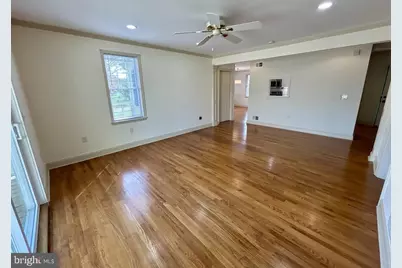 212 Apple Street, Levittown, PA 19057 - Photo 22