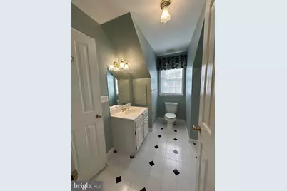 212 Apple Street, Levittown, PA 19057 - Photo 46