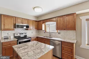 1304 Sturbridge Dr, Warminster, PA 18974 - Photo 8