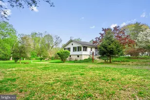 105 Spring Ave, Holland, PA 18966 - Photo 32