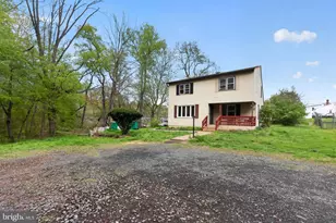 4225 Walsh Ave, Feasterville-Trevose, PA 19053 - Photo 2
