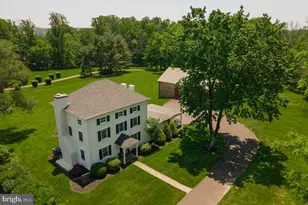 4664 Bergstrom Rd, Doylestown, PA 18902 - Photo 4
