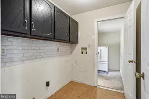 103 E Winchester Ave, Langhorne, PA 19047 - Photo 30