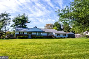 418 Double Woods Rd, Langhorne, PA 19047 - Photo 2