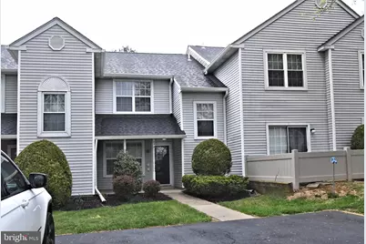 43 Everett Drive #143, Newtown, PA 18940 - Photo 2