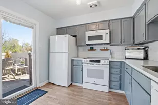 64 Stockton Ct, Newtown, PA 18940 - Photo 8