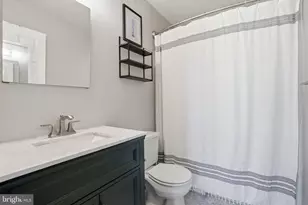 64 Stockton Ct, Newtown, PA 18940 - Photo 16