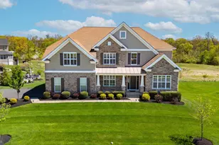 311 Kate Wy, Chalfont, PA 18914 - Photo 2