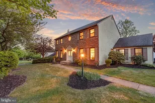 9 Renee Cir, Richboro, PA 18954 - Photo 2