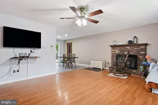 1000 Manor Ln, Feasterville-Trevose, PA 19053 - Photo 4