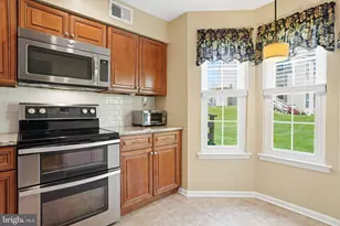1014 Barry Ct, Holland, PA 18966 - Photo 12